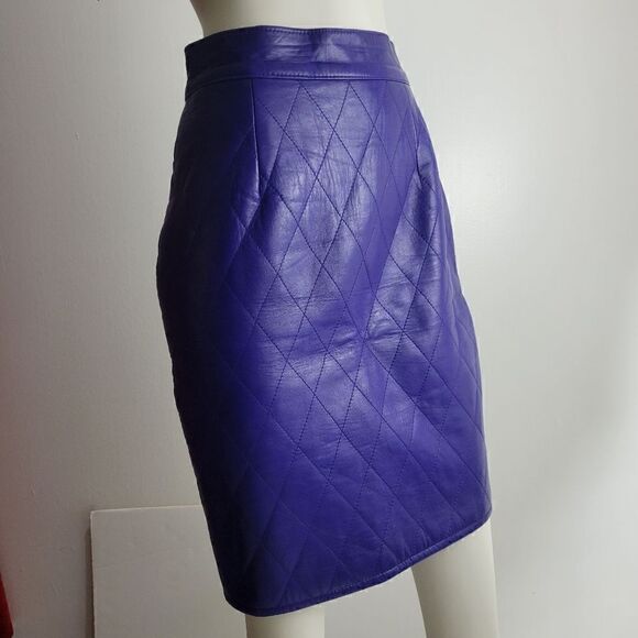 NWOT Danier Purple Quilted Leather Mug Skirt - Picture 7 of 10